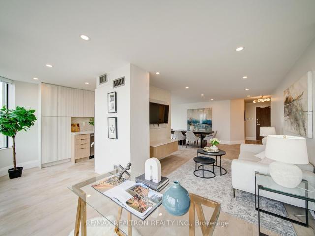Condo for sale in Woburn, Ontario
