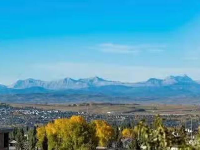 Condo for sale in Northwest, Alberta