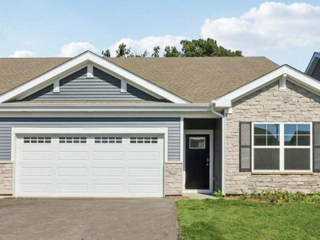 Townhouse for sale in Bartlett, Illinois