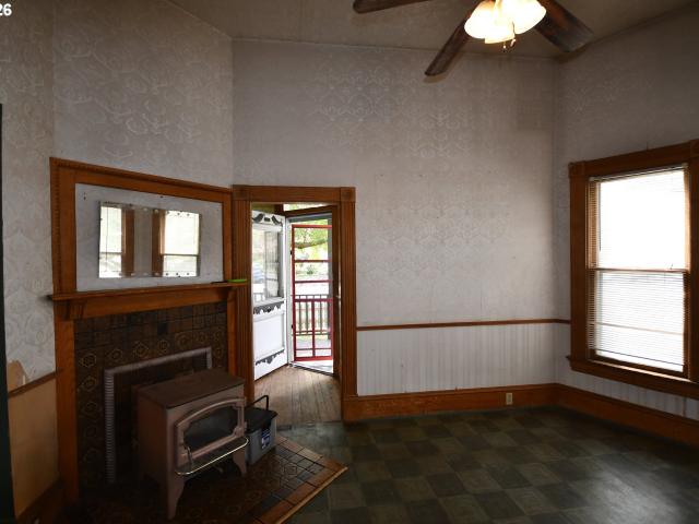 House for sale in The Dalles, Wasco County