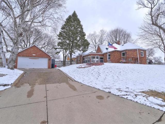 House for sale in Emmet, Iowa