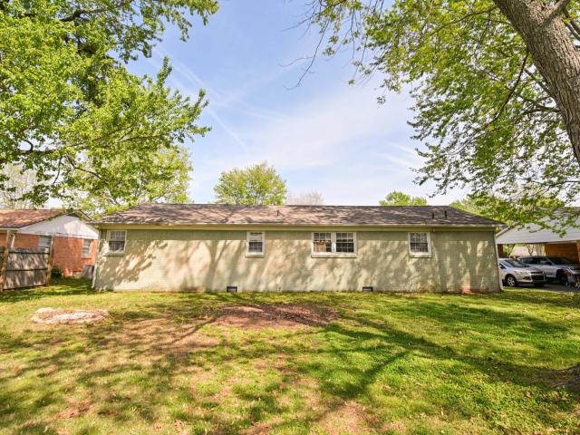 House for sale in Mayfield, Kentucky