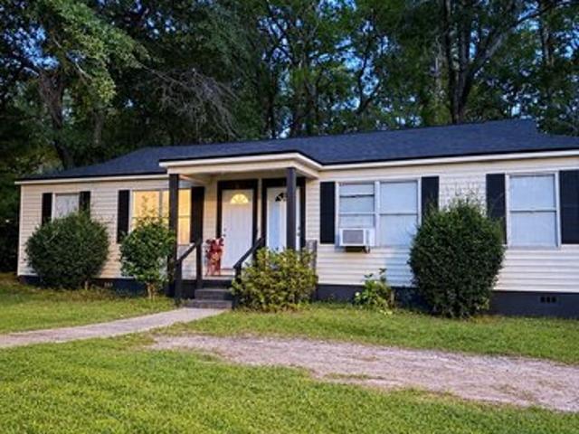 House for sale in Lamont Court, Dothan