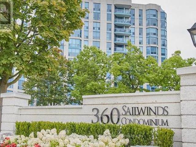 Condo for sale in Whitby, Golden Horseshoe