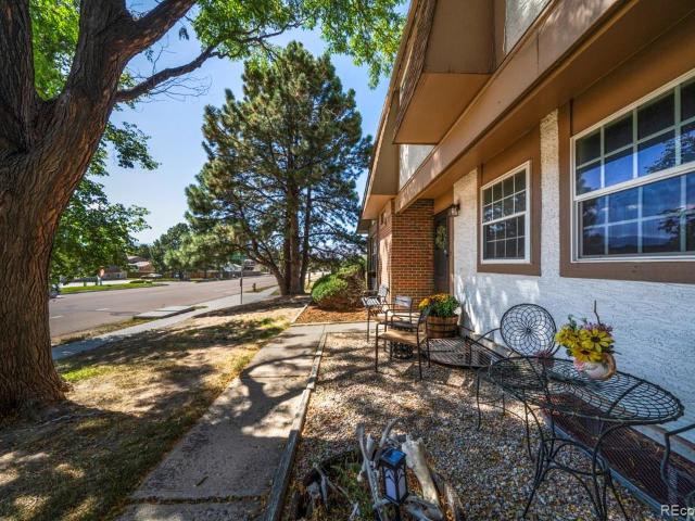 Townhouse for sale in Dublin Manor Condominiums, Colorado Springs