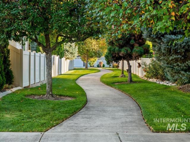 House for sale in Hunters Creek, Star