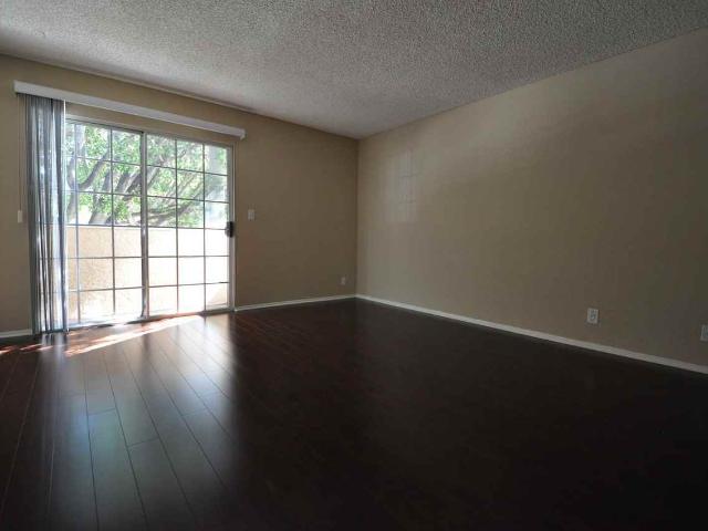 Apartment for rent in North Hollywood Neighborhood Council District, Canoga Park