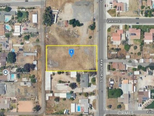 Land for sale in Bloomington, California