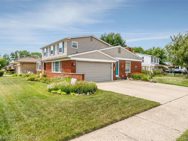 House for sale in Warren, Michigan