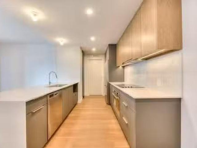 Condo for sale in Chomedey, Quebec
