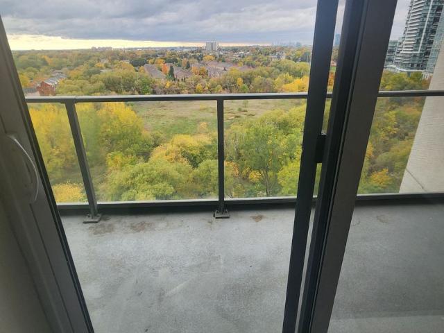 House for rent in Etobicoke—Lakeshore, Toronto