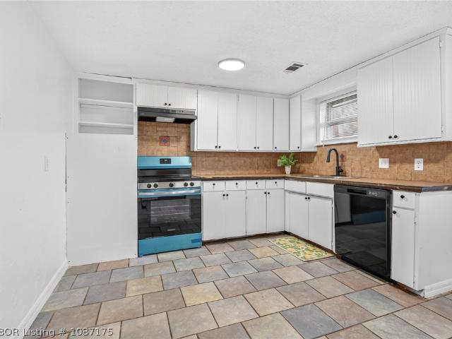 House for sale in Ark