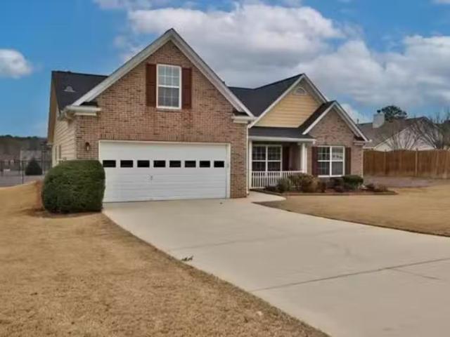 House for sale in Mcdonough