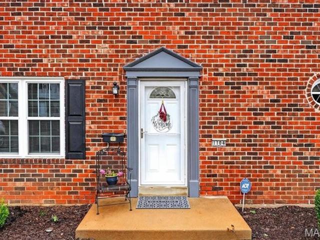 Townhouse for sale in Chesterfield, Missouri