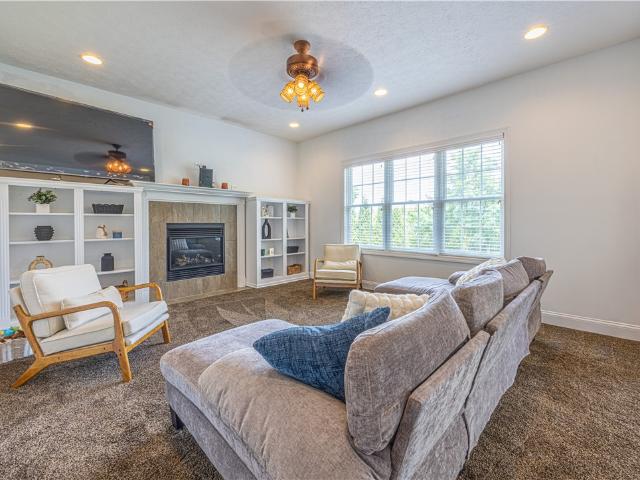 House for sale in Brownfield, Pennsylvania