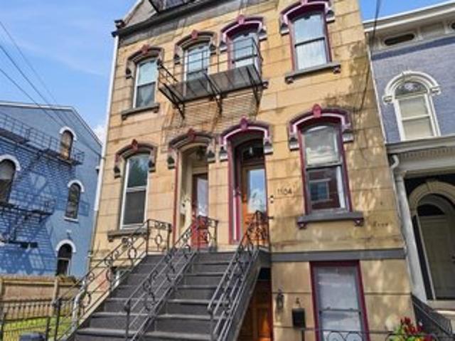 House for sale in Roselawn, Ohio
