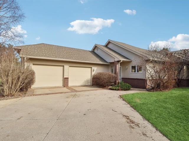 Townhouse for sale in West Des Moines, Iowa