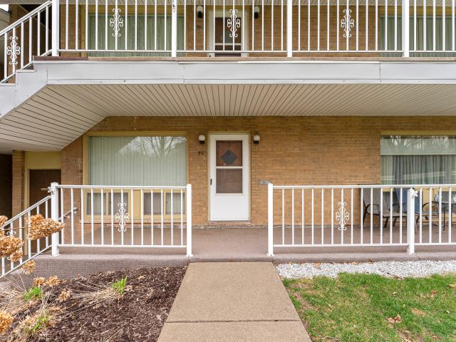 Condo for sale in Davenport, Iowa
