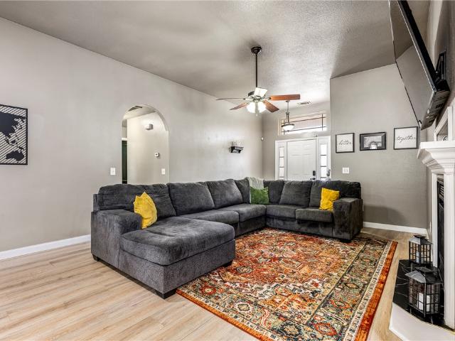 House for sale in Ark