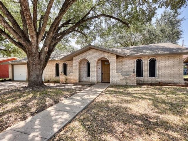 House for sale in Alice, Texas
