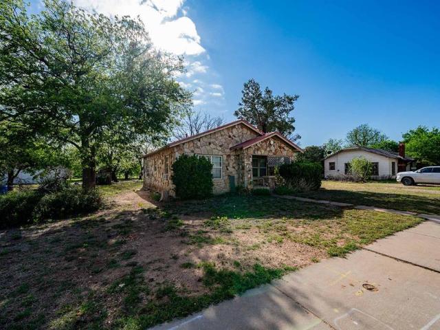 House for sale in Haskell, Texas