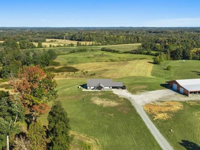 Farm for sale in Morgantown, Butler County