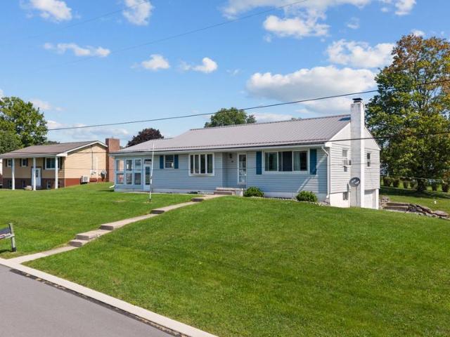 House for sale in Forest, Walker Township