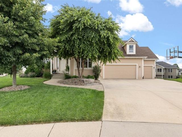 House for sale in Grimes, Iowa