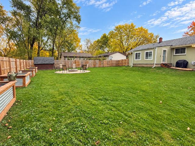 House for sale in Fox River Grove, McHenry County