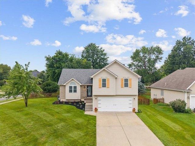 House for sale in Kearney, Missouri