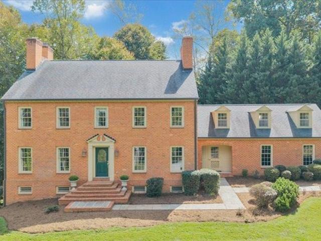 House for sale in Virginia