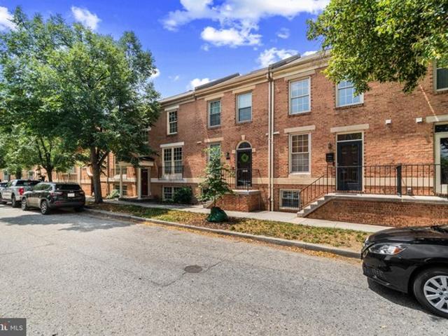 Townhouse for sale in Gibsonton, Maryland