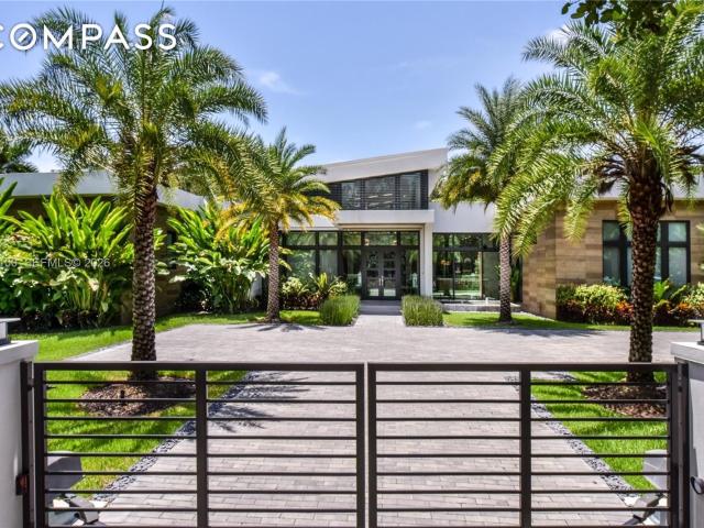House for sale in Pinecrest, Florida