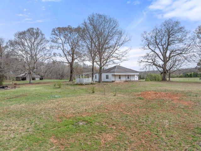 House for sale in Lexington, Alabama