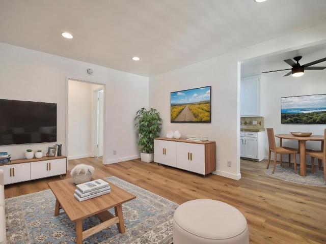 Apartment for rent in North Hollywood Neighborhood Council District, Los Angeles