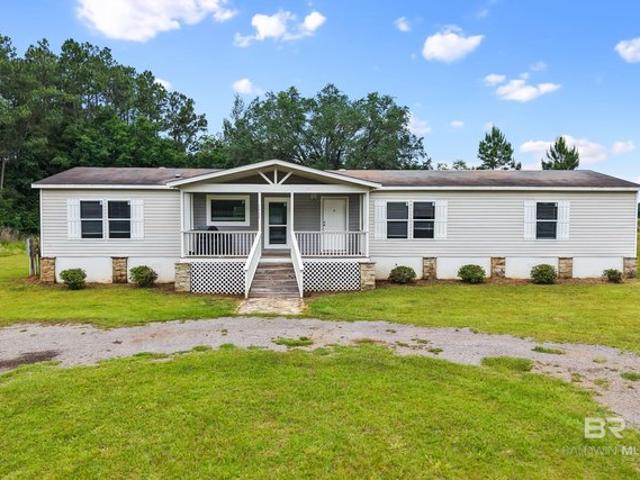 House for sale in Elberta, Alabama
