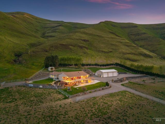 House for sale in Asotin, Washington
