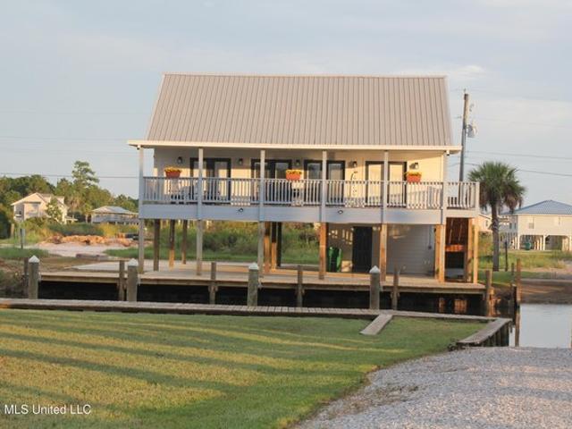 House for sale in Bay Saint Louis, Mississippi