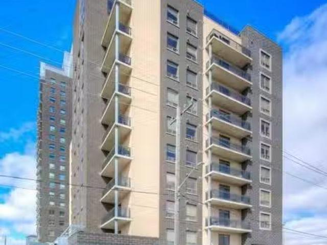 Condo for sale in Waterloo, Ontario