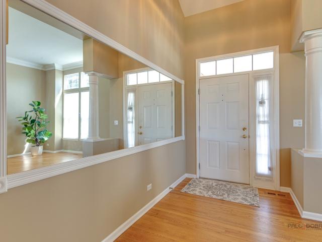 House for sale in Mundelein, Illinois