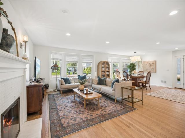 House for sale in Northbrook, Illinois