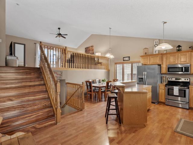 House for sale in Isanti, Isanti County