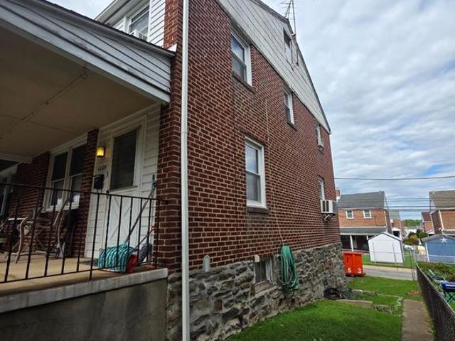 Townhouse for sale in Delco, Pennsylvania