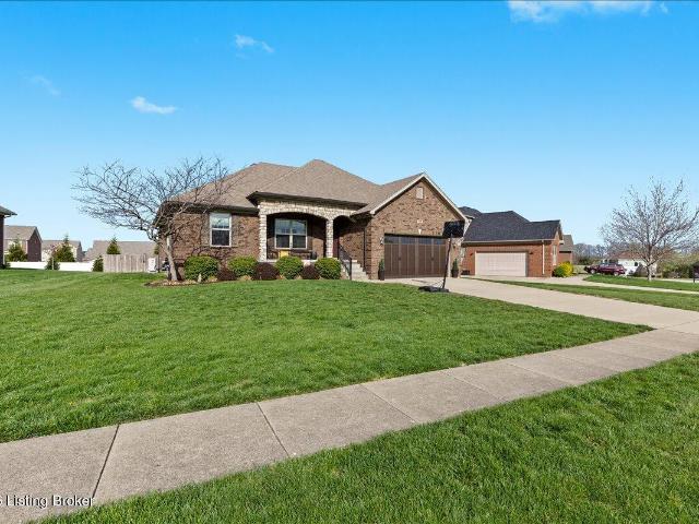 House for sale in La Grange, Kentucky