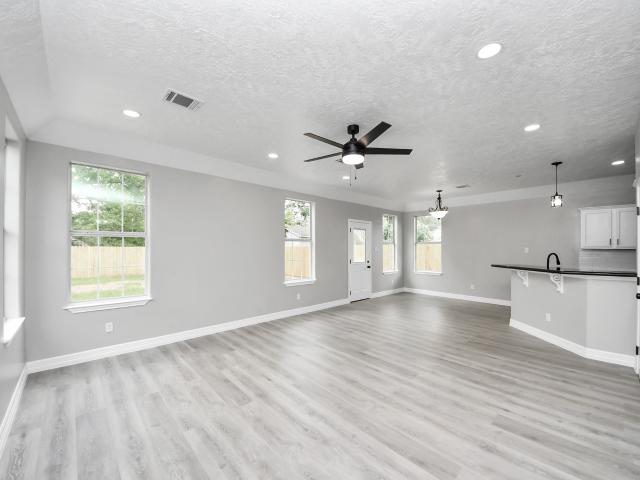 House for sale in Clute, Brazoria County