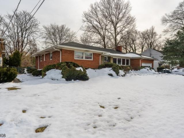 House for sale in Linden, New Jersey