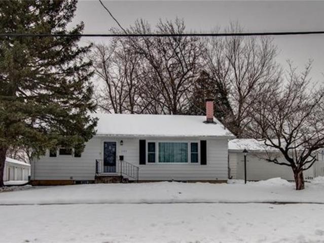 House for sale in Jersey, Illinois
