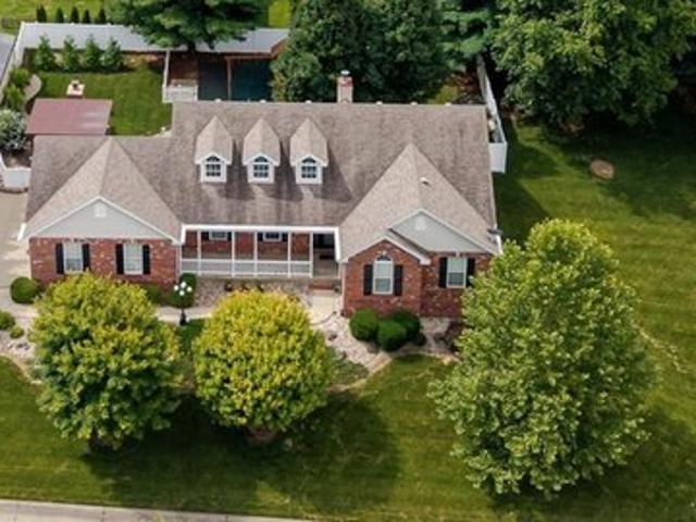 House for sale in Maryville, Illinois