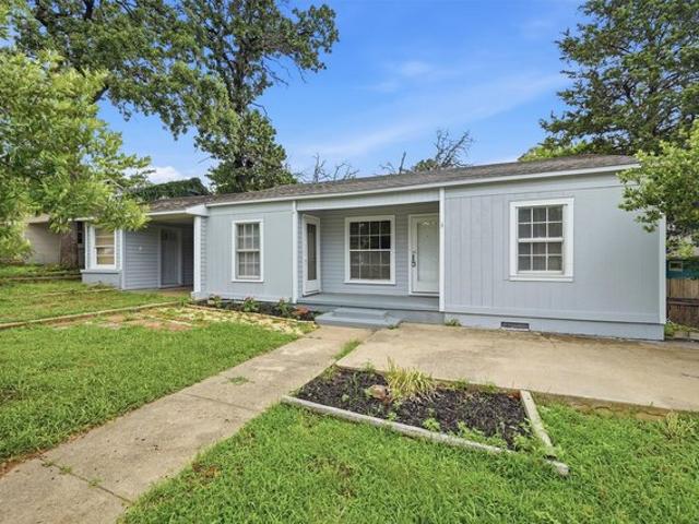 House for sale in Denison, Texas