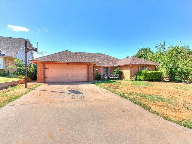 House for sale in Yukon, Oklahoma